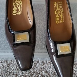 Womens Salvatore Ferragamo pumps
